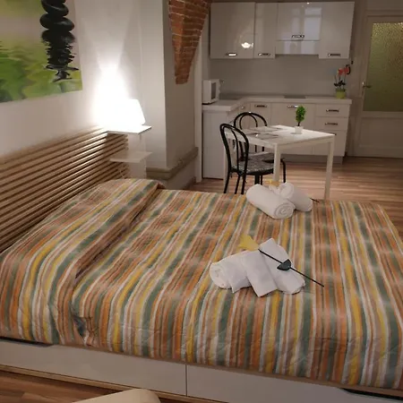 Yourhomeinlucca Le Volte Апартаменты